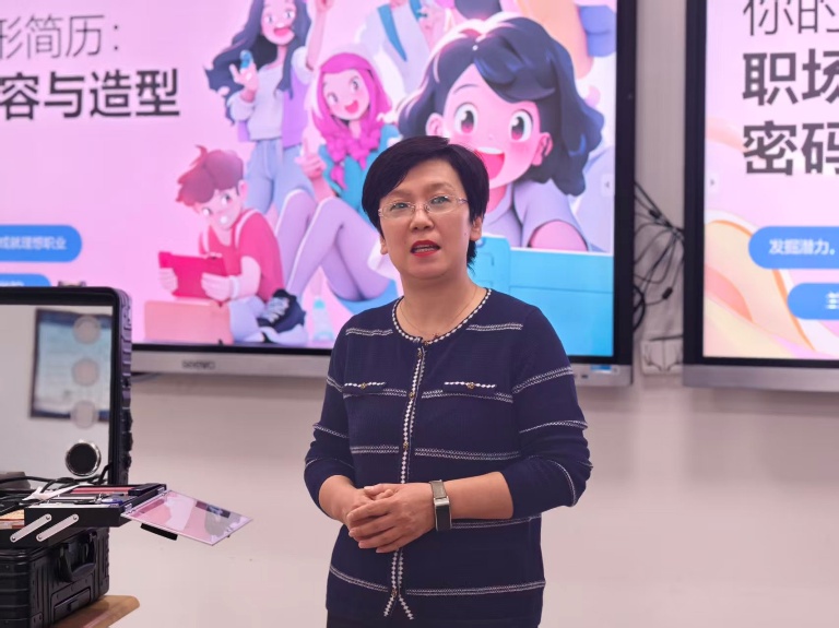 https://chinese.lzu.edu.cn/chinese/upload/images/20251105/d657a3d19232484e8386a86295b25910.jpeg